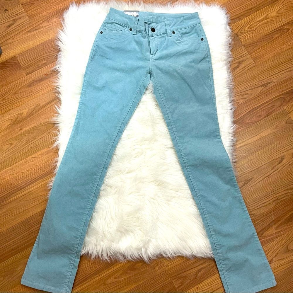 Delia’s Stretch Corduroy Skinny Pants Powder Blue 3/4